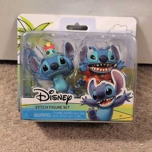 Disney Stitch 2 Figure Set NWT